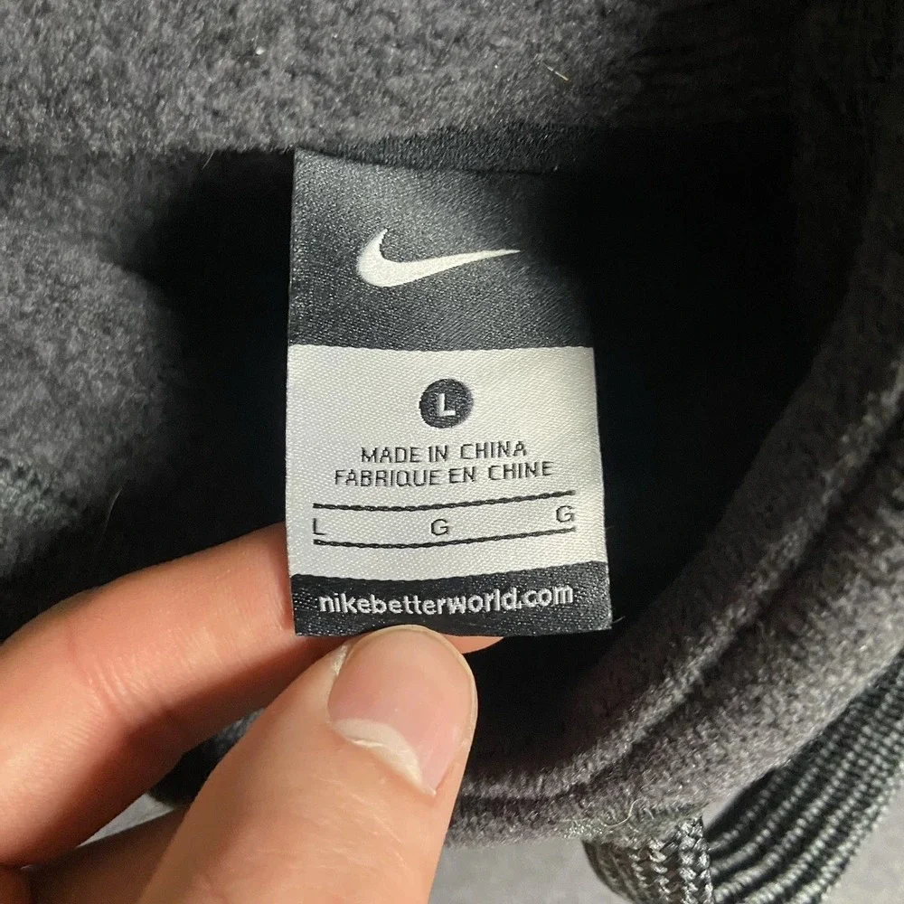Nike Therma-FIT Hoodie Women's Size Large Gray Hypernatural Cowl Neck Pullover